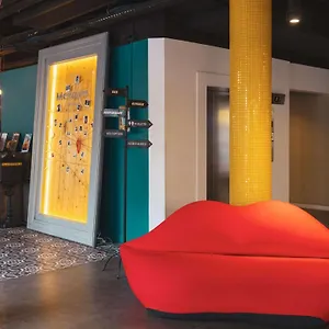 Mercure Gare Montparnasse Hotel